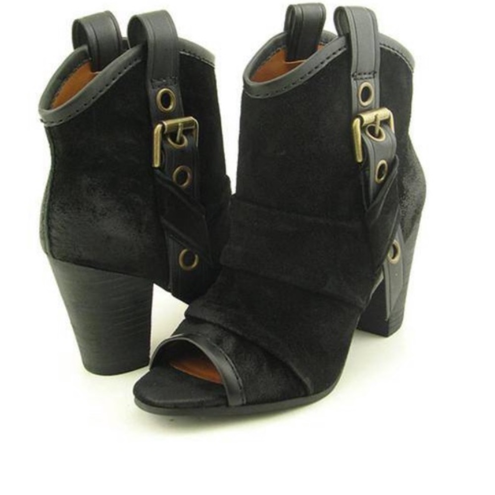 Nine West suede booties